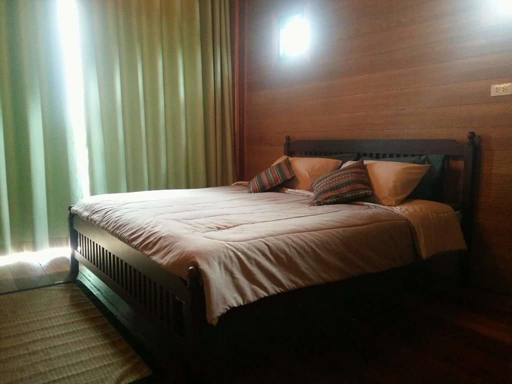Calm At Bangphat Bor Saen Luaran gambar