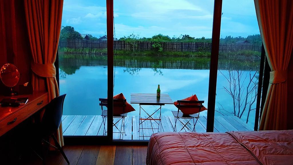 Calm At Bangphat Bor Saen Luaran gambar